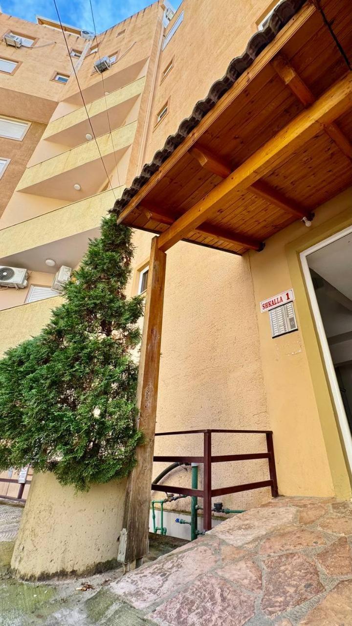 Del Mar Sea View Apartment Saranda Kültér fotó