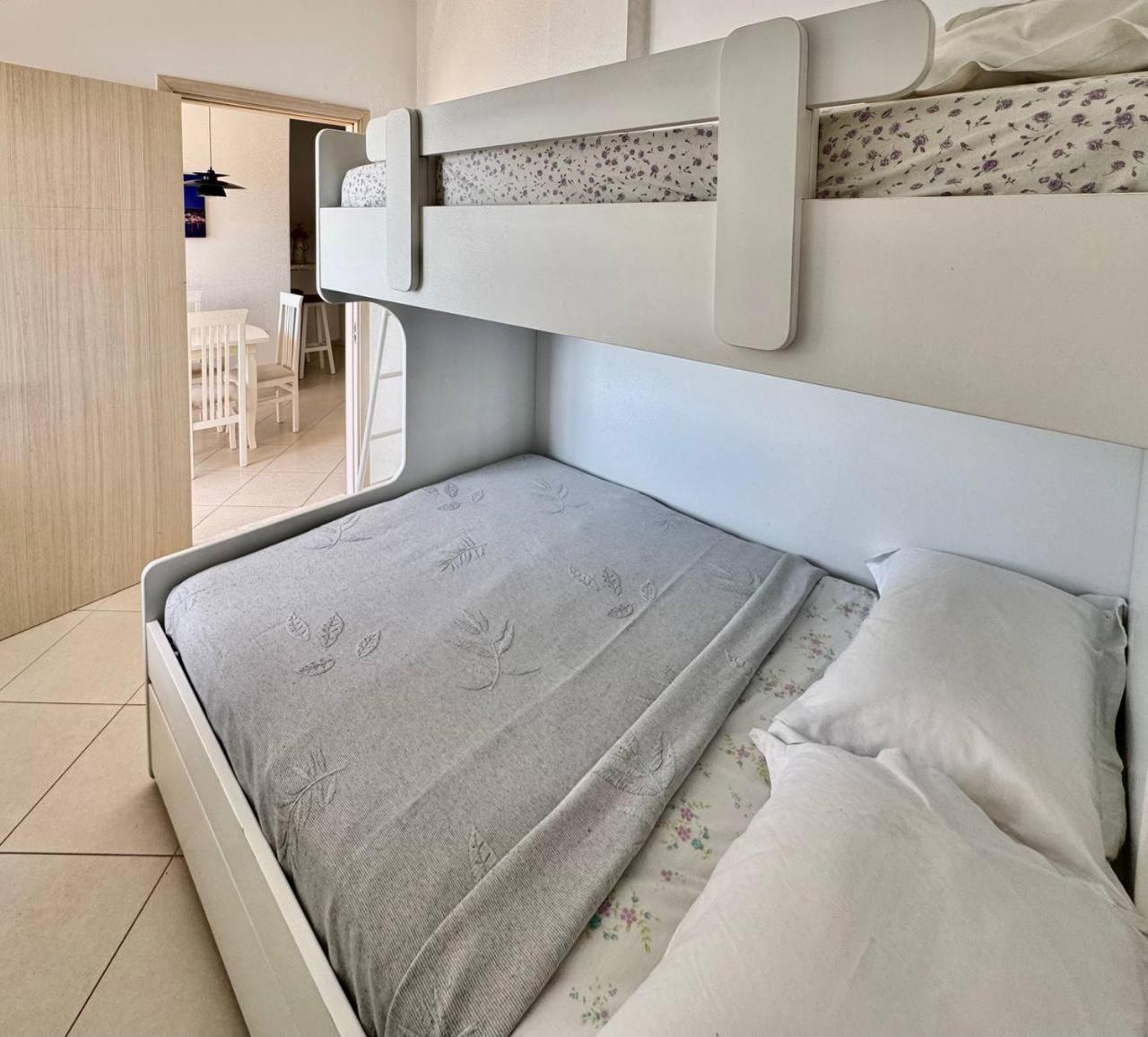 Del Mar Sea View Apartment Saranda Kültér fotó