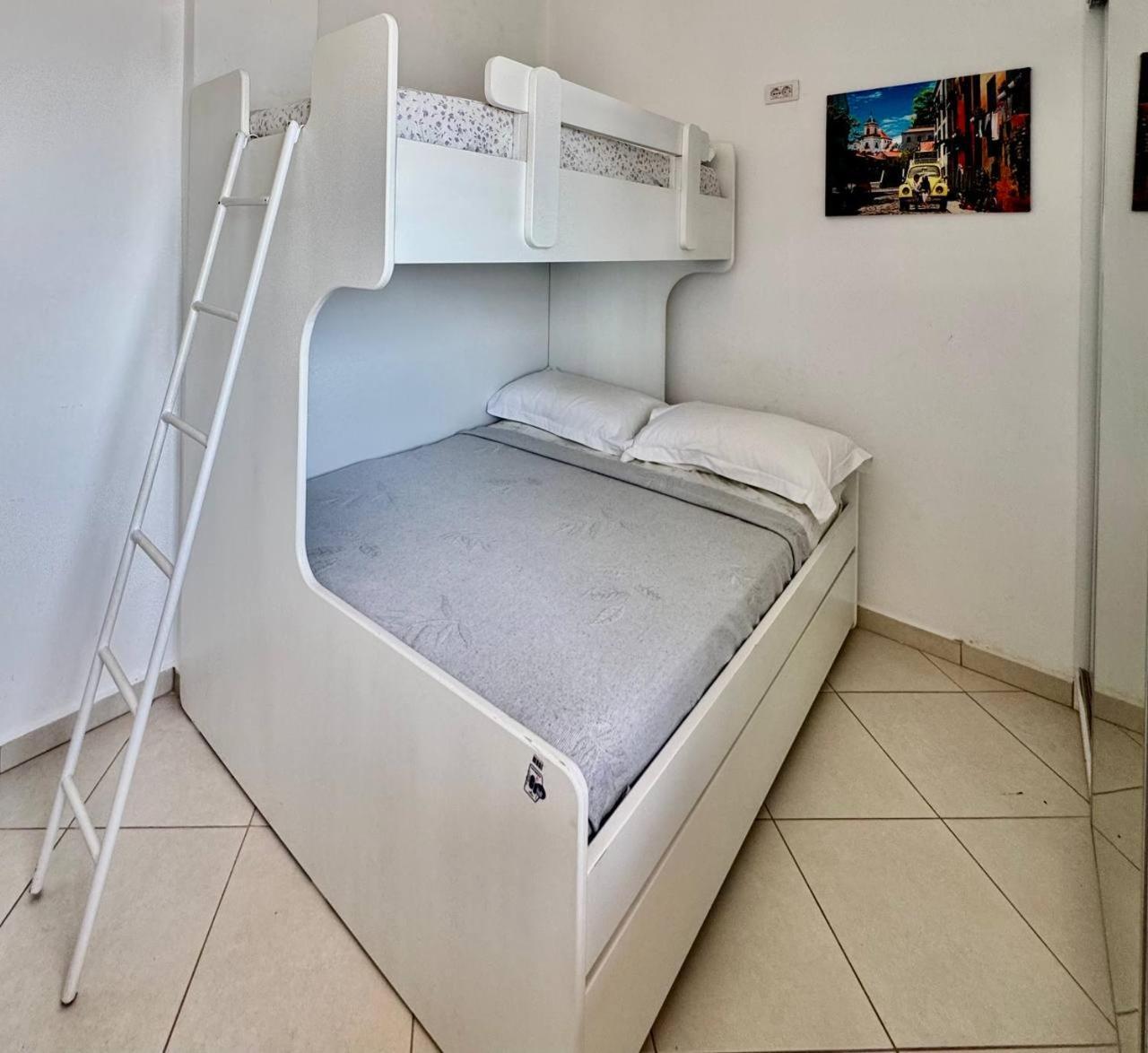 Del Mar Sea View Apartment Saranda Kültér fotó