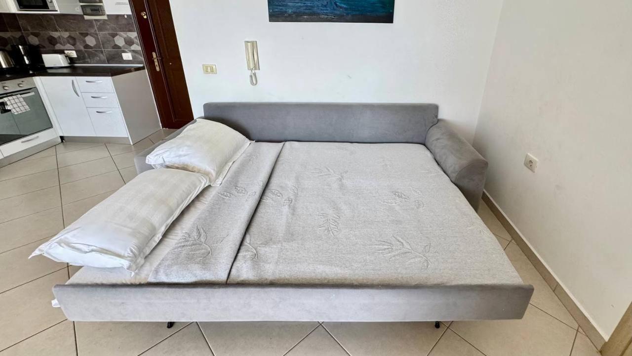 Del Mar Sea View Apartment Saranda Kültér fotó